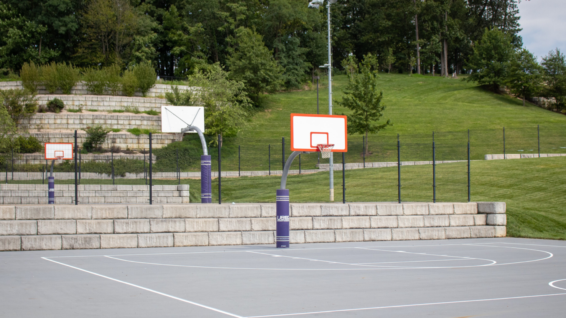 UPARK BasketbalL Courts